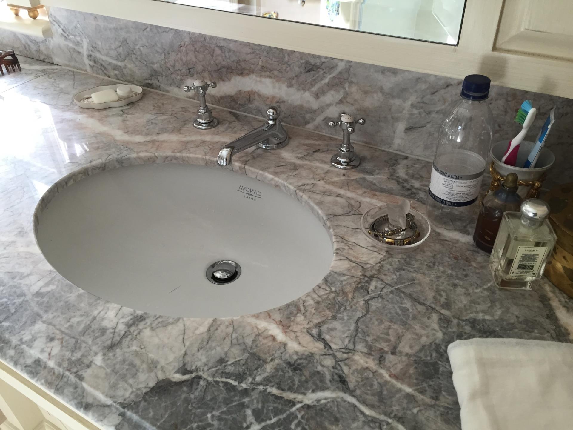 Fior di pesco Marble Vanity Top