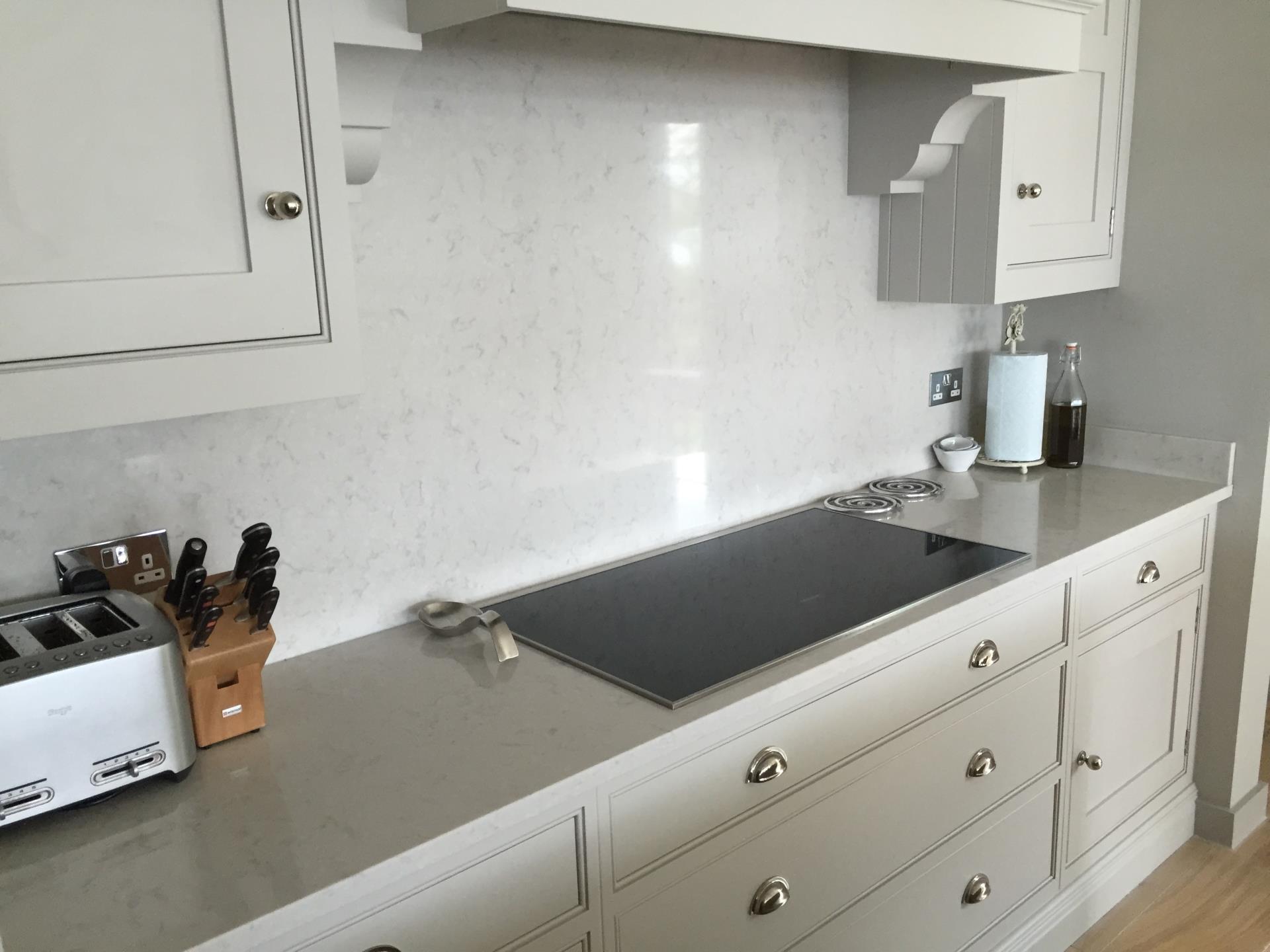 White Marble Effect Quartz Kitchen Worktops