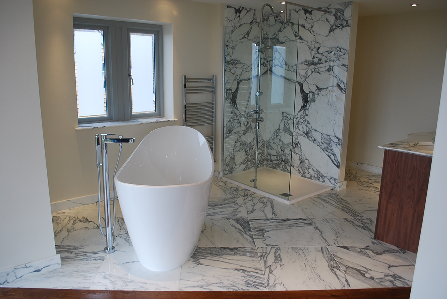 Italian marble bathroom using Arabescato Marble