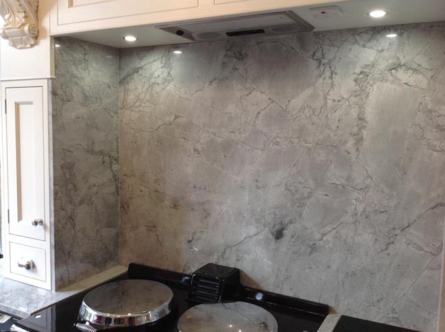 Blanco Eclipsia Quartzite Splashback